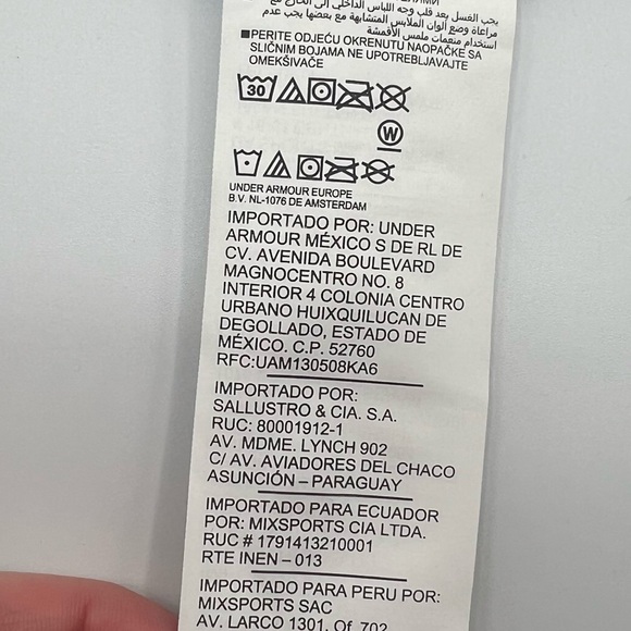 Under Armour Light Blue V-neck long sleeve with cut out back - Medium- NWT - Picture 9 of 10